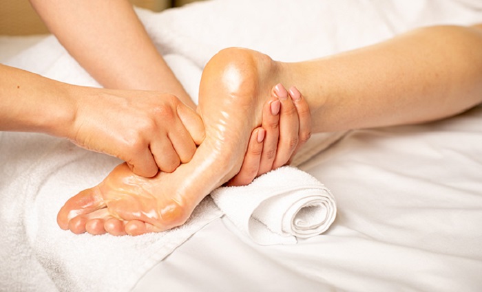 Acupressure Therapy in Delhi NCR